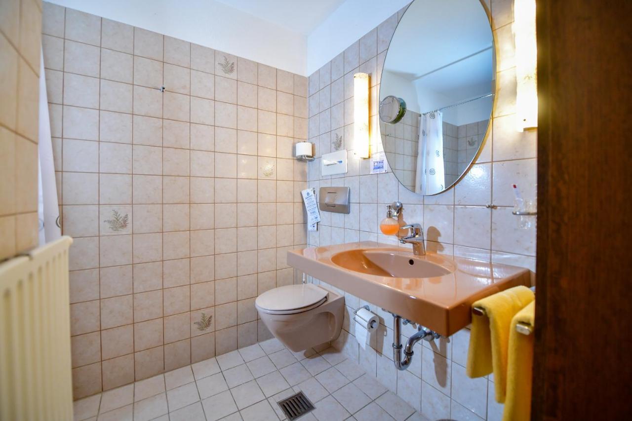 Hotel Zur Post Balve Exteriér fotografie